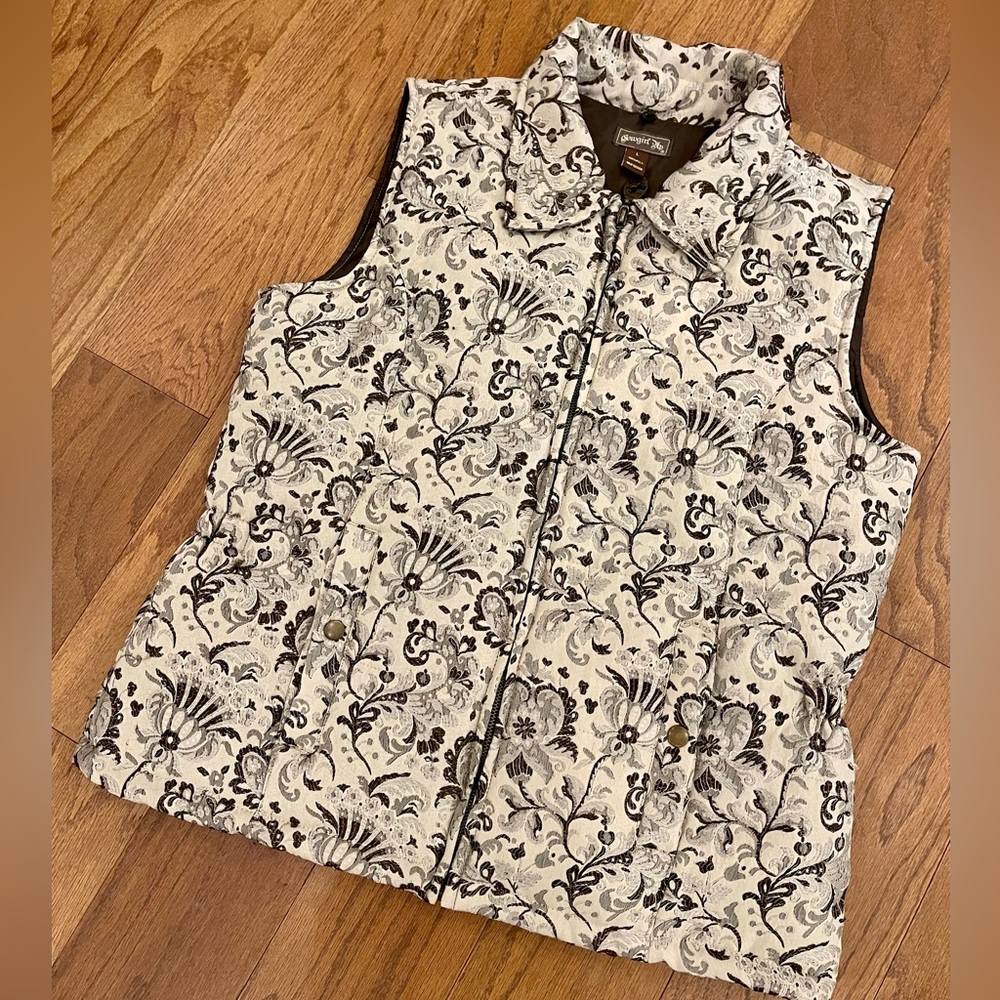 Cowgirl up western style vest size L